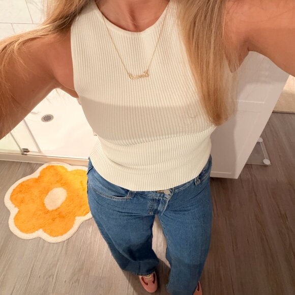 Babaton Sculpt Knit Tank Top Women‎ S White Ribbed Sleeveless Minimalist NWT - Picture 4 of 14